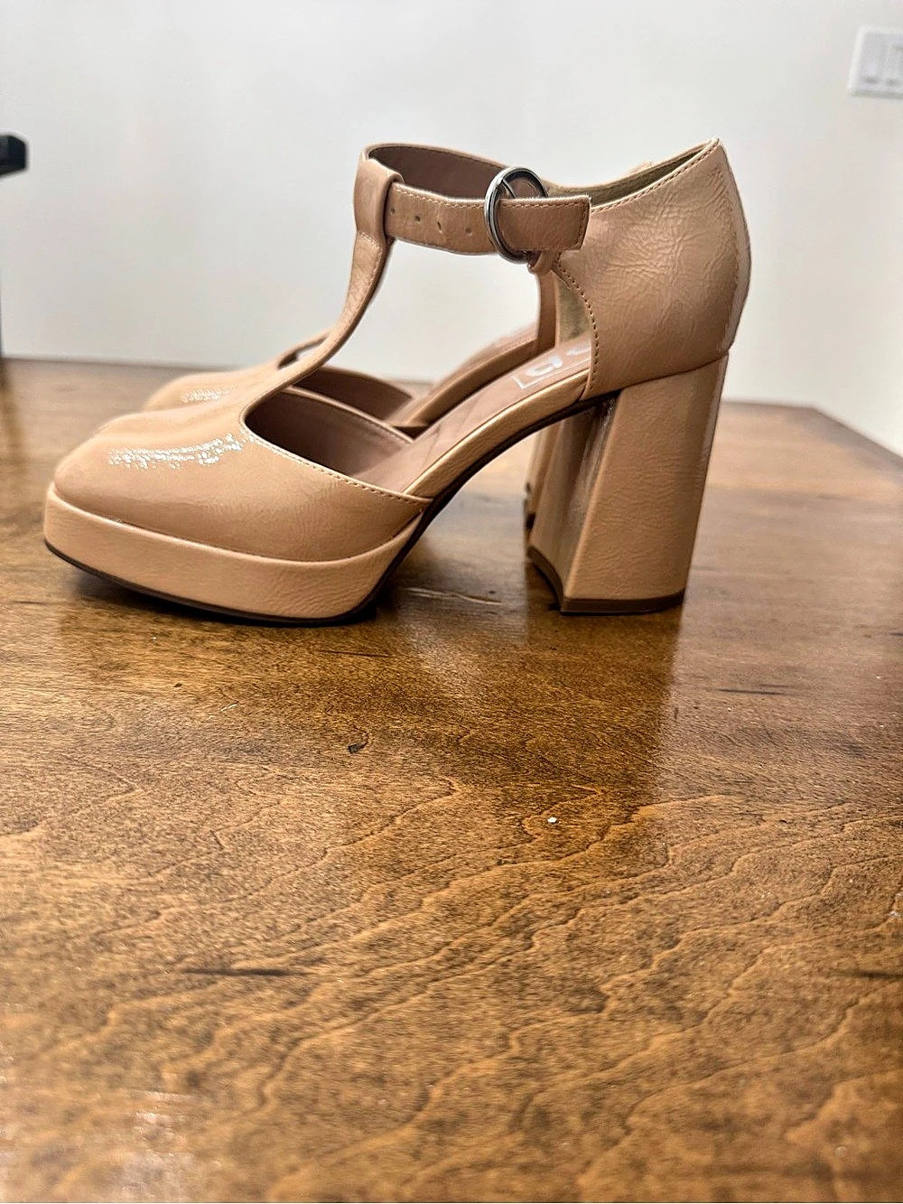 Pop Worthy Platform Mary Jane Heels in Nude US 6.5 M NWT